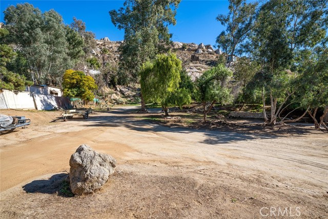 Detail Gallery Image 12 of 31 For 25522 Echo Valley Rd, Homeland,  CA 92548 - 2 Beds | 2 Baths