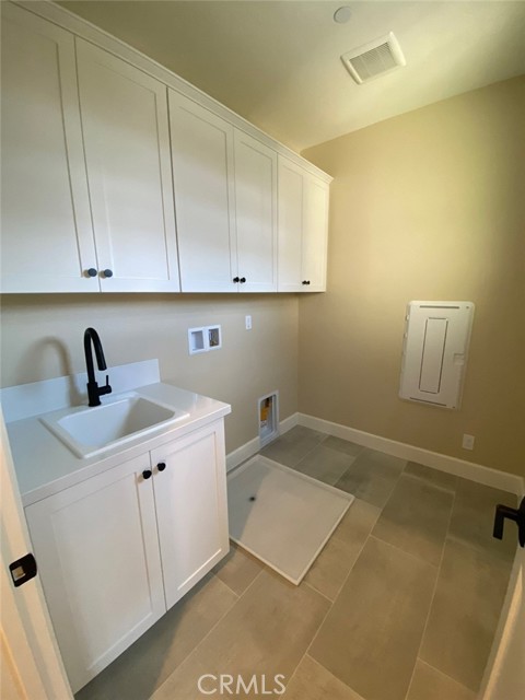 Detail Gallery Image 18 of 18 For 12310 Primrose Ave, Whittier,  CA 90602 - 4 Beds | 3/1 Baths