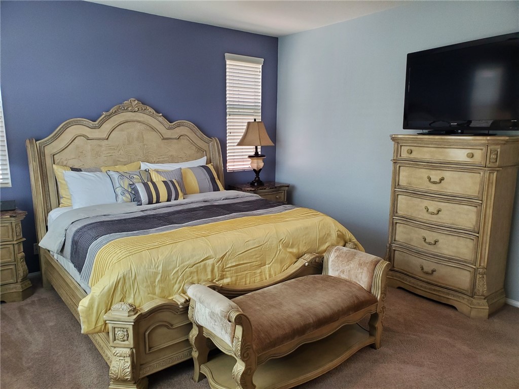 Detail Gallery Image 12 of 20 For 277 Bloomington Ave #212,  Rialto,  CA 92376 - 4 Beds | 2/1 Baths
