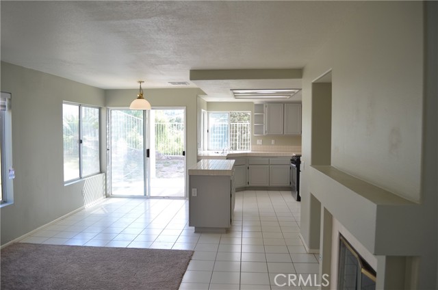 Detail Gallery Image 2 of 22 For 323 S Larkwood St, Anaheim Hills,  CA 92808 - 4 Beds | 2/1 Baths