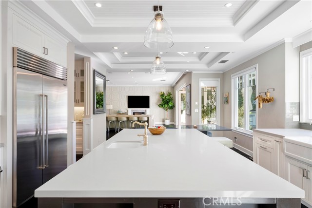 Detail Gallery Image 20 of 45 For 4151 Greenbush Ave, Sherman Oaks,  CA 91423 - 5 Beds | 6 Baths