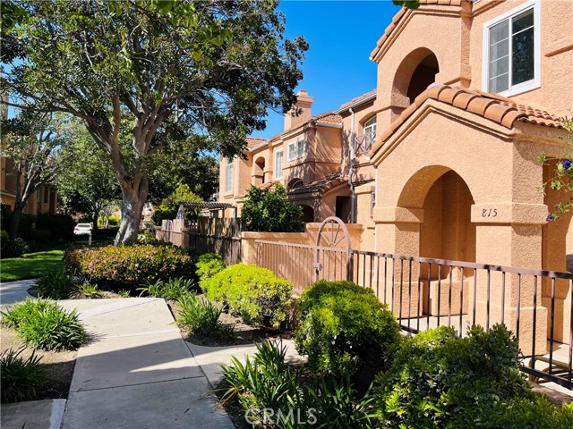 815 Kingfisher Way photo 2