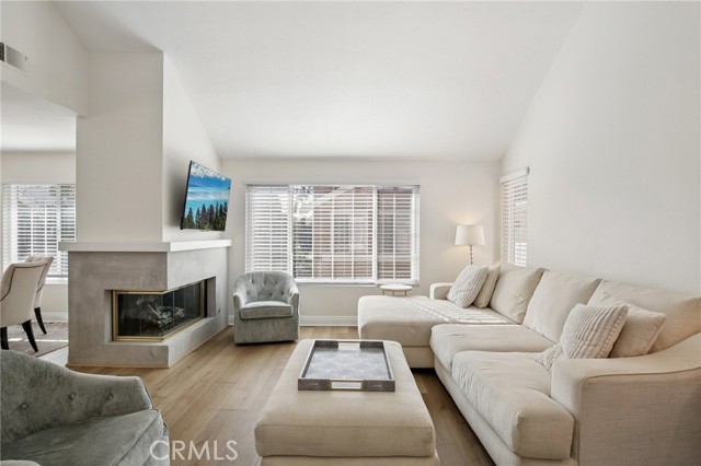 Front Image Thumbnail for CROC26015242