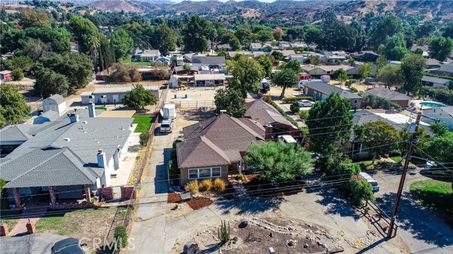 Detail Gallery Image 46 of 47 For 9730 Stonehurst Ave, Sun Valley,  CA 91352 - 3 Beds | 2 Baths