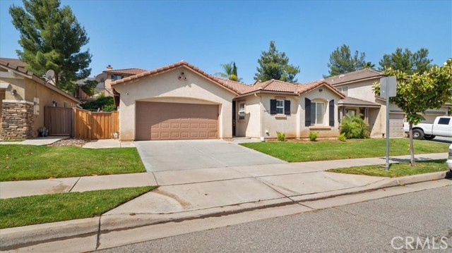 32059 Poppy Way, Lake Elsinore CA: https://media.crmls.org/medias/ca58d8c7-8add-4bd4-9e5f-85e26e4ff983.jpg