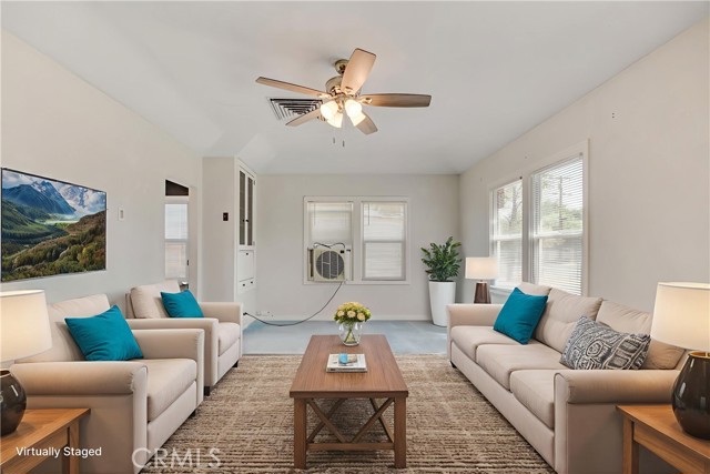 Detail Gallery Image 5 of 47 For 43517 7th, Lancaster,  CA 93535 - – Beds | – Baths