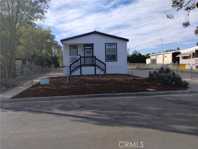 Front Image Thumbnail for CRSW25278663