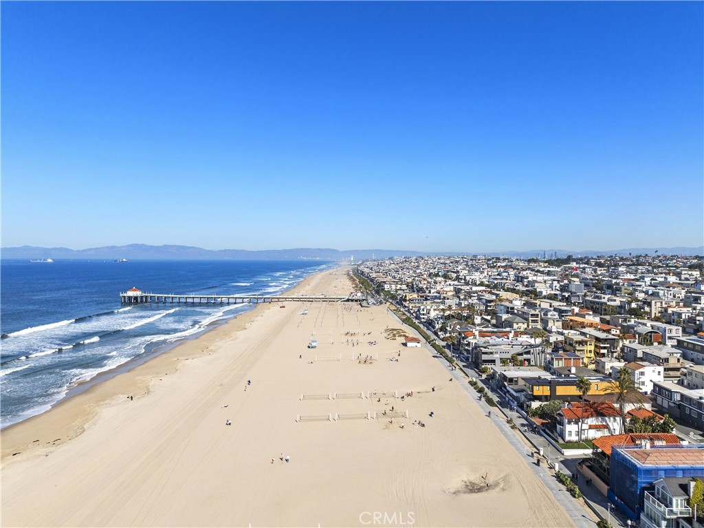 https://media.crmls.org/medias/ca59fd62-8557-4a3b-8fe1-b1a09d0afebd.jpg?preset=X-Large