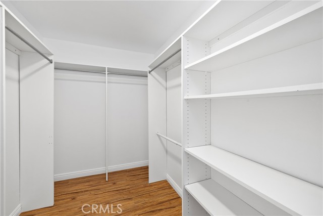 Detail Gallery Image 20 of 39 For 4845 Elmwood #C,  Los Angeles,  CA 90004 - 3 Beds | 3 Baths