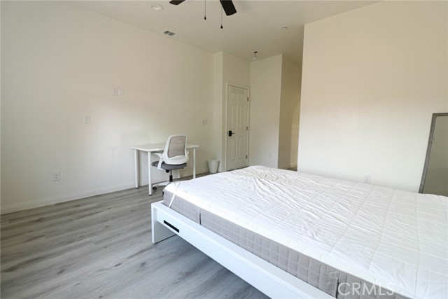 Detail Gallery Image 13 of 16 For 4847 Hedrick Ave, Riverside,  CA 92505 - 4 Beds | 2 Baths