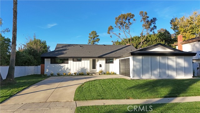 Detail Gallery Image 2 of 59 For 3817 Hartung Ct, Newbury Park,  CA 91320 - 3 Beds | 2 Baths