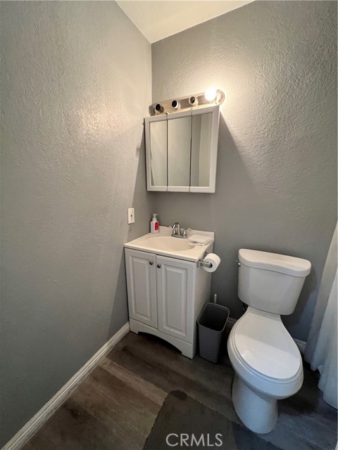 Detail Gallery Image 7 of 14 For 21107 73rd St, California City,  CA 93505 - 3 Beds | 2 Baths