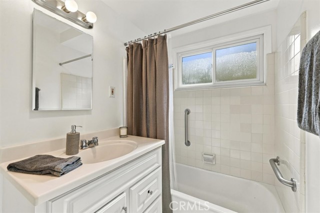 2888 Via de La Guerra, Palos Verdes Estates, California 90274, 4 Bedroom Bedrooms, 0 ,2 BathroomBathrooms,Residential,For Sale,Via de La Guerra,0,SB26202511