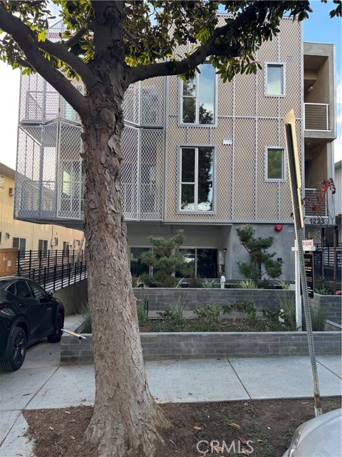 1223 N Hayworth Avenue # 7, West Hollywood, California 90046, 2 Bedrooms Bedrooms, ,2 BathroomsBathrooms,Residential Lease,For Rent,1223 N Hayworth Avenue # 7,CRSR24235963