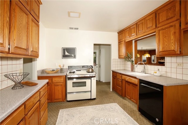 Detail Gallery Image 15 of 43 For 1639 Thompson, Glendale,  CA 91201 - 3 Beds | 2 Baths