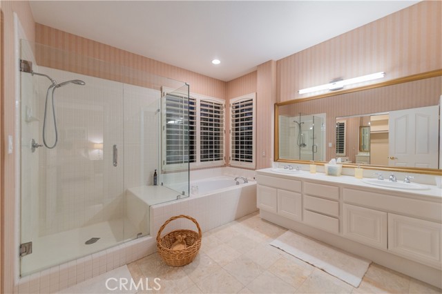 Detail Gallery Image 11 of 55 For 16 Charity, Irvine,  CA 92612 - 4 Beds | 3 Baths