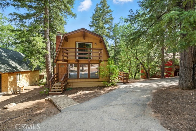 Detail Gallery Image 2 of 45 For 43344 Deer Canyon Rd, Big Bear Lake,  CA 92315 - 3 Beds | 1 Baths