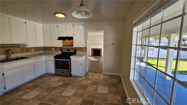 24240 Ward Street, Torrance, California 90505, 2 Bedrooms Bedrooms, ,1 BathroomBathrooms,Residential Lease,Sold,Ward,PV23218646