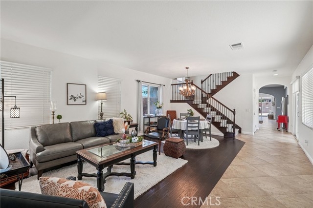 7919 Spring Hill Street, Chino CA: https://media.crmls.org/medias/ca607dfe-fd10-41b3-9ce6-949eb96afe48.jpg