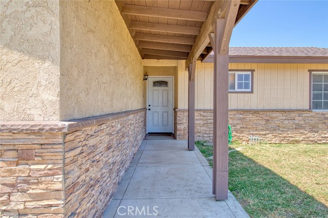 Detail Gallery Image 3 of 23 For 901 La Quinta Way, Norco,  CA 92860 - 3 Beds | 2 Baths