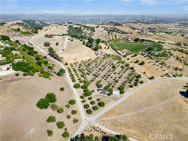 Detail Gallery Image 32 of 40 For 990 Akron Rd, Templeton,  CA 93465 - 3 Beds | 2 Baths