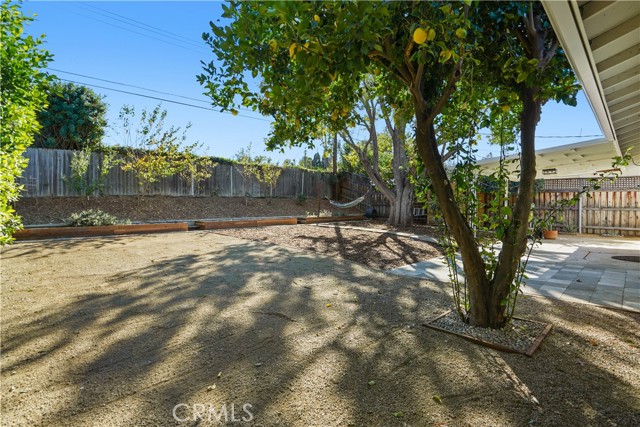 Detail Gallery Image 24 of 28 For 6240 Jackie Ave, Woodland Hills,  CA 91367 - 3 Beds | 2 Baths