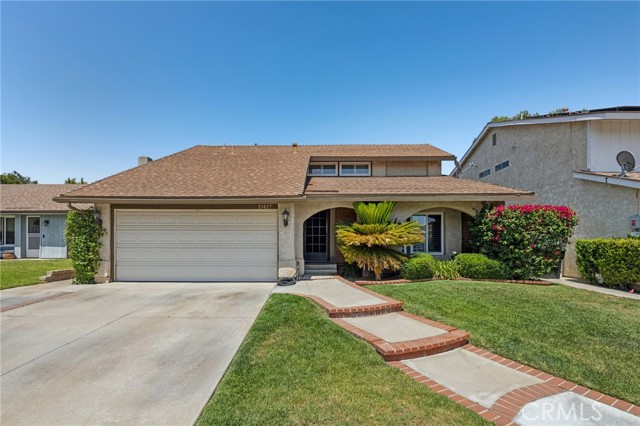 21827 Centurion Way, Saugus CA: https://media.crmls.org/medias/ca638f29-1744-4000-bd32-0e35d3da330e.jpg