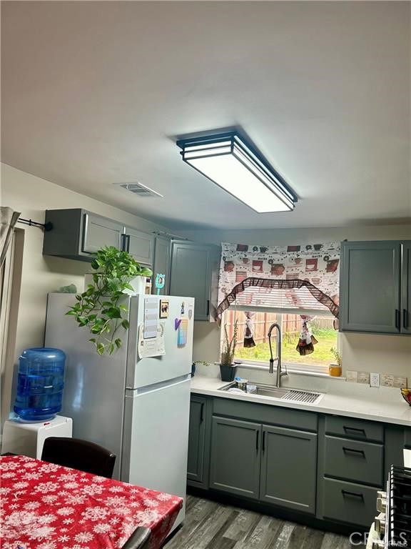 Detail Gallery Image 7 of 14 For 913 W Santa Fe, Merced,  CA 95340 - 2 Beds | 1 Baths