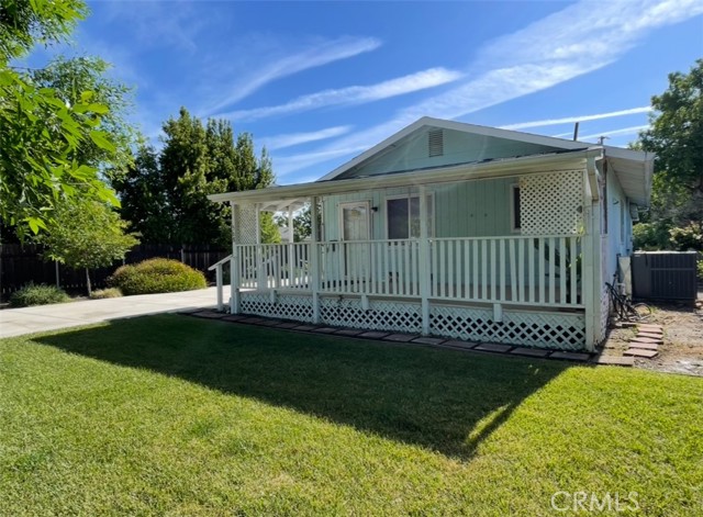 Detail Gallery Image 2 of 30 For 568 4th Street, Willows,  CA 95988 - 1 Beds | 1/1 Baths