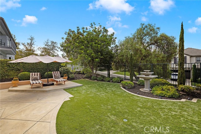 27 Raleigh Court, Coto de Caza CA: https://media.crmls.org/medias/ca64b805-fc52-41e8-b39c-dfa73739ab0f.jpg