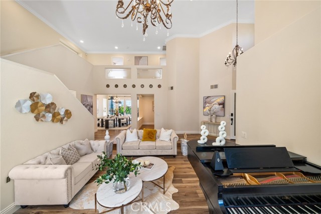 15 Pebble Beach, Coto de Caza CA: https://media.crmls.org/medias/ca64fe8d-4320-4b7e-9f49-68a1939d0d6a.jpg
