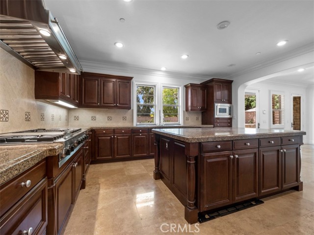 Detail Gallery Image 26 of 56 For 3 Lennox Ct, Ladera Ranch,  CA 92694 - 5 Beds | 5/1 Baths