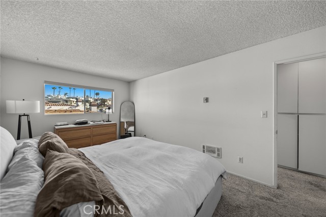 2124 Hermosa Avenue, Hermosa Beach, California 90254, 10 Bedrooms Bedrooms, ,8 BathroomsBathrooms,Residential,For Sale,Hermosa,SB25013040