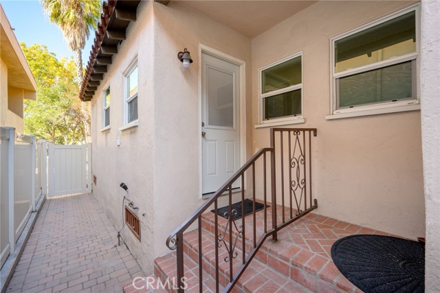 Detail Gallery Image 17 of 18 For 574 N Magnolia St, Burbank,  CA 91501 - 1 Beds | 1 Baths