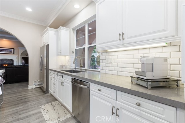 33 Craftsbury Place, Ladera Ranch CA: https://media.crmls.org/medias/ca677a86-0805-4c65-b32b-0c29e503d995.jpg