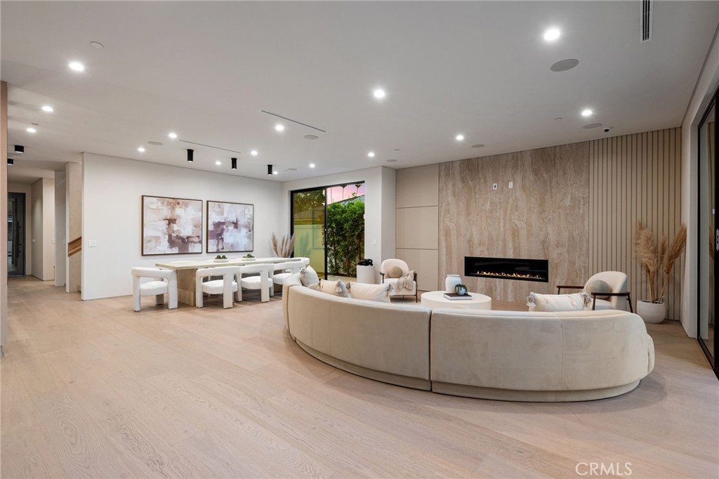 MLS #SR25255601 image #7