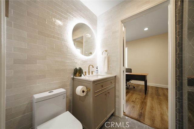 2902 Easton Place, Rowland Heights CA: https://media.crmls.org/medias/ca6806de-6e7e-406e-b107-f2b875c9f4ac.jpg