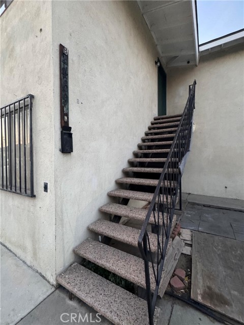 Detail Gallery Image 2 of 12 For 2469 3/4 Potrero Ave #B,  El Monte,  CA 91733 - 3 Beds | 1/1 Baths