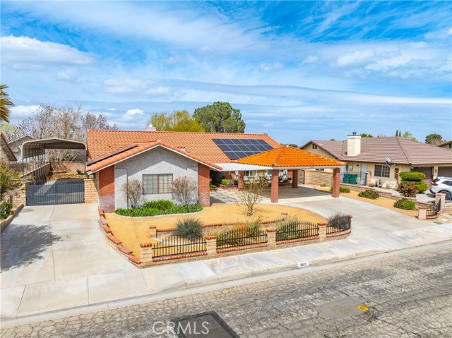 Detail Gallery Image 1 of 46 For 1909 W Avenue K12, Lancaster,  CA 93534 - 4 Beds | 2 Baths