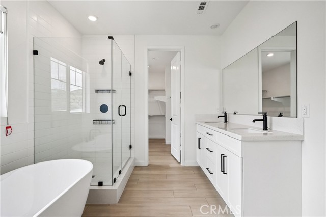 Image 18 of 38 For 23724 Wilcox Drive