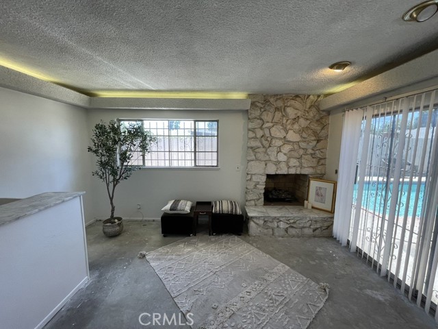 Detail Gallery Image 23 of 31 For 16506 Halsted St, Northridge,  CA 91343 - 4 Beds | 2 Baths