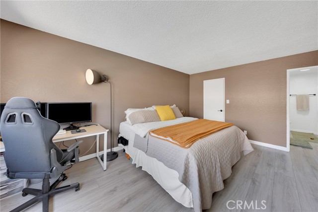 2386 E Del Mar Boulevard, Pasadena CA: https://media.crmls.org/medias/ca695060-5238-44ad-9d0d-98abf9a49ca9.jpg