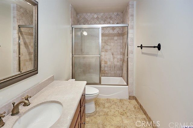 3 Bed Home for Sale in Los Angeles, California