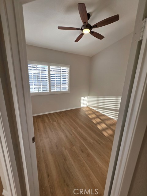 Detail Gallery Image 15 of 34 For 2211 Carob, Tustin,  CA 92782 - 3 Beds | 2/1 Baths