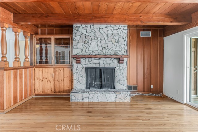 Detail Gallery Image 12 of 41 For 1111 Arbor Dell Rd, Los Angeles,  CA 90041 - 3 Beds | 2 Baths