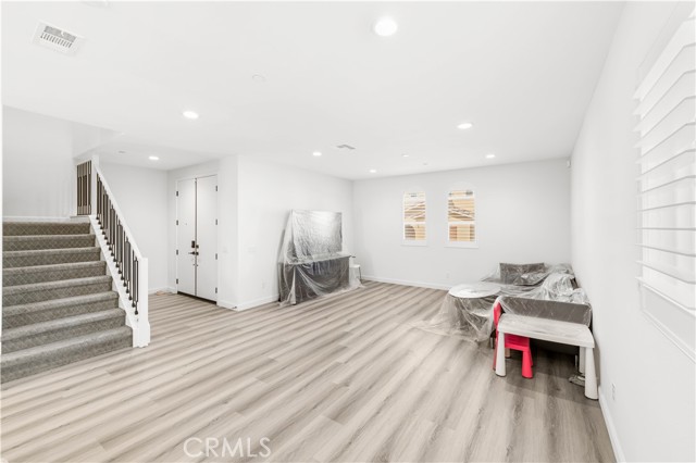 1359 Point Loma Place, Walnut CA: https://media.crmls.org/medias/ca6ac4a6-de30-4dfb-baae-dec8cbbe7aa0.jpg