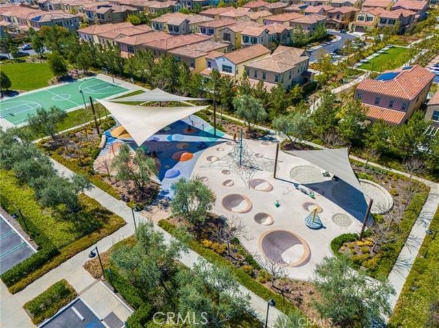 102 Anthology, Irvine CA: https://media.crmls.org/medias/ca6adb22-abc9-44d5-832b-7fee29d5aa94.jpg