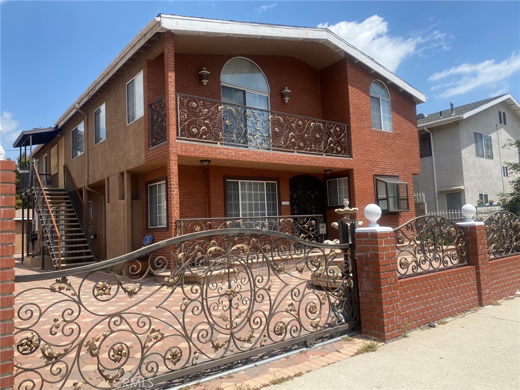 11611 Burbank Boulevard, North Hollywood, CA 91601