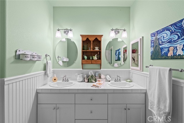 Detail Gallery Image 57 of 75 For 13678 Scenic Crest Dr, Yucaipa,  CA 92399 - 4 Beds | 2/1 Baths