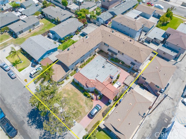 8020 Mckinley Avenue, South Gate CA: https://media.crmls.org/medias/ca6cfdfe-7382-4733-a614-40e1127bda9d.jpg